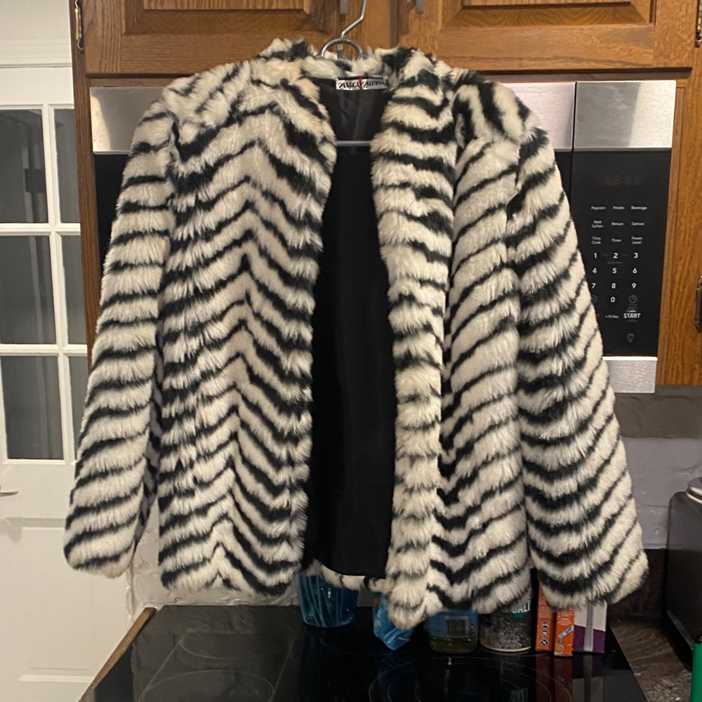 Betmar Black and White Striped Teddy Jacket